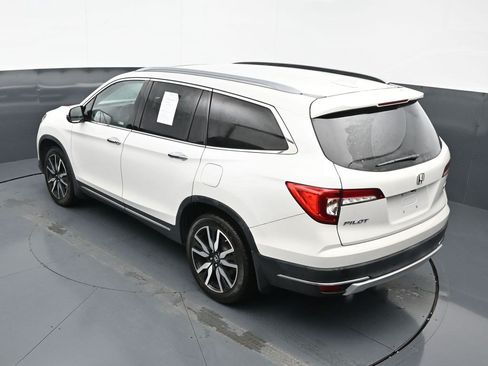 Used 2022 Honda Pilot Touring image 16