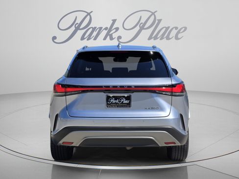 Used 2024 Lexus RX 350 Premium w/ Accessory Package (Z1) FWD image 3