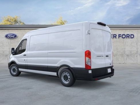 New 2026 Ford Transit 250 148 Medium Roof RWD image 4