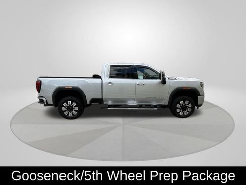 Used 2021 GMC Sierra 2500 Denali image 8
