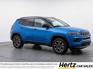 Used 2025 Jeep Compass Trailhawk AWD/4WD video 1