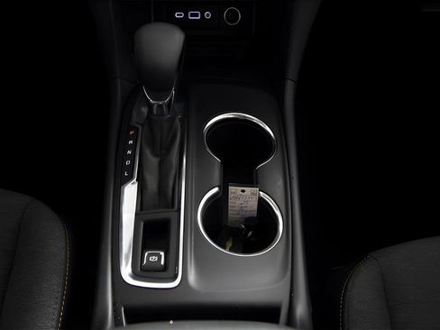 Used 2023 Chevrolet Equinox LT image 17