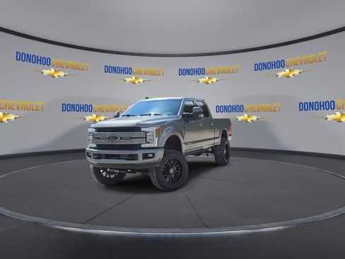 Used 2019 Ford F250 Lariat w/ Lariat Ultimate Package AWD/4WD image 10