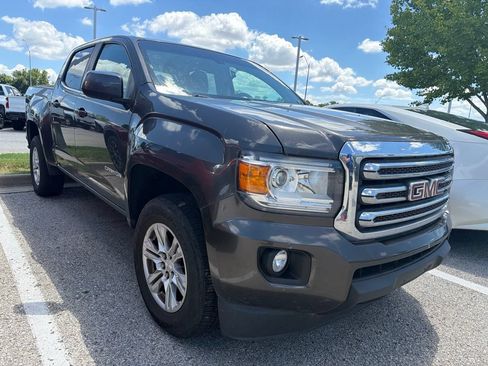 Used 2019 GMC Canyon SLE w/ SLE Convenience Package AWD/4WD image 2