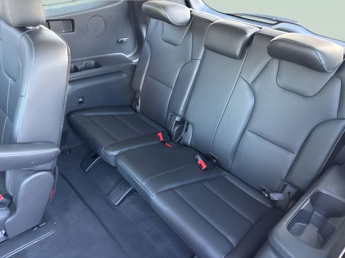 Used 2022 Kia Telluride EX w/ EX Premium Package AWD/4WD image 46