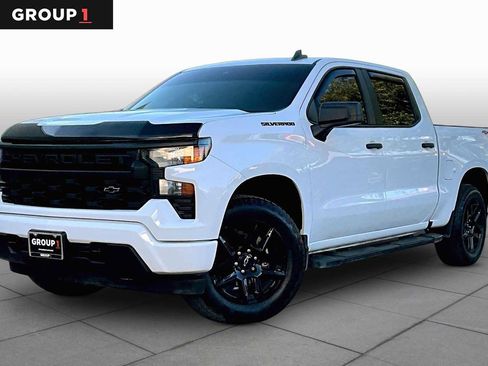 Used 2024 Chevrolet Silverado 1500 Custom w/ LPO, Dark Essentials Package AWD/4WD image 1