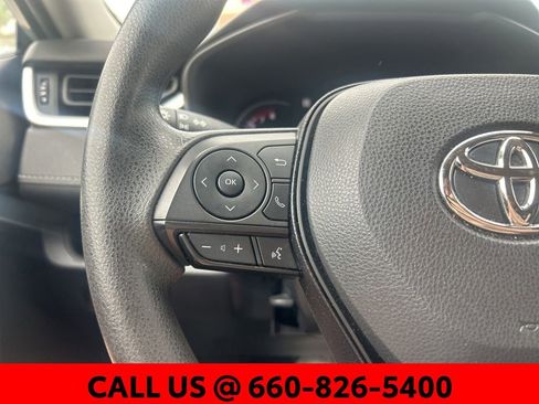 Used 2023 Toyota RAV4 XLE AWD/4WD image 11