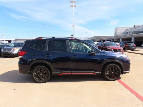 Used 2019 Subaru Forester Sport image 10