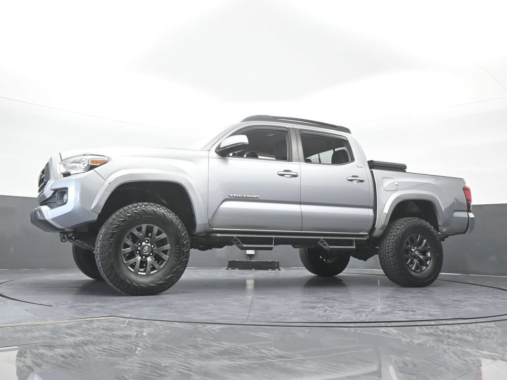 Used 2021 Toyota Tacoma SR5 w/ SR5 Appearance Package (SM) RWD image 56