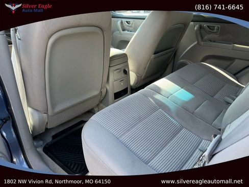 Used 2006 Kia Sorento EX image 8