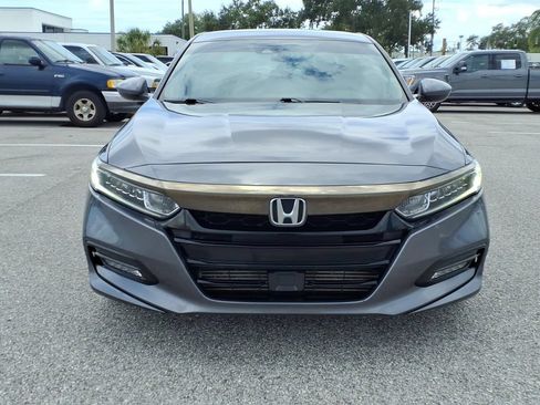 Used 2018 Honda Accord Sport image 2