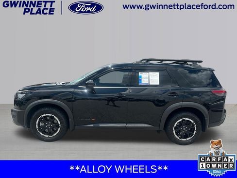 Used 2024 Nissan Pathfinder Rock Creek AWD/4WD image 8