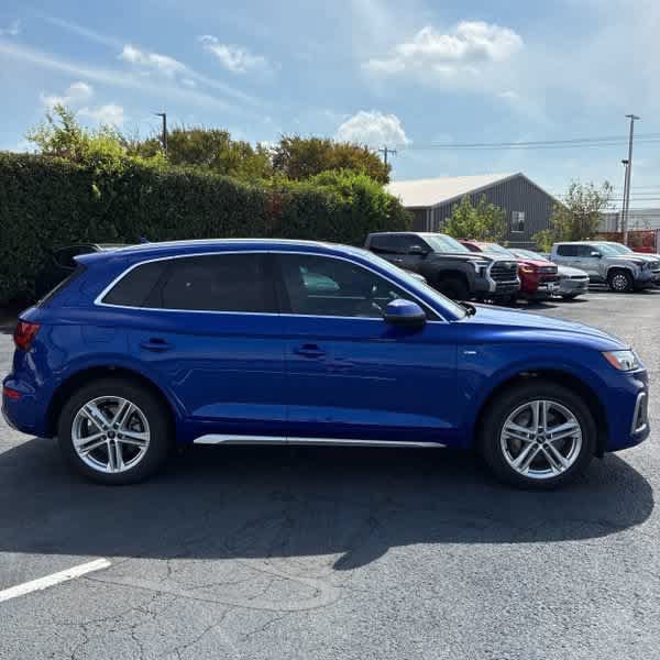 Used 2021 Audi Q5 e Prestige w/ Prestige Package AWD/4WD image 6