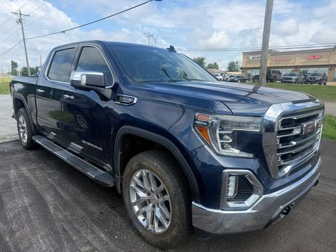 Used 2019 GMC Sierra 1500 SLT w/ SLT Premium Package AWD/4WD image 4