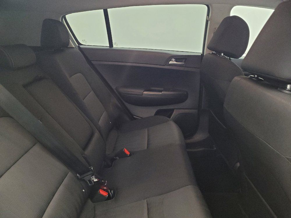 Used 2021 Kia Sportage LX FWD image 19