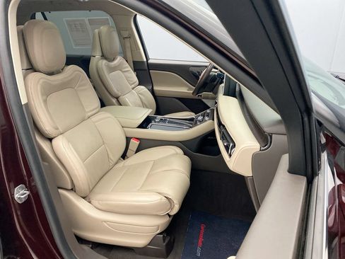 Used 2021 Lincoln Aviator Reserve w/ Equipment Group 202A AWD/4WD image 24