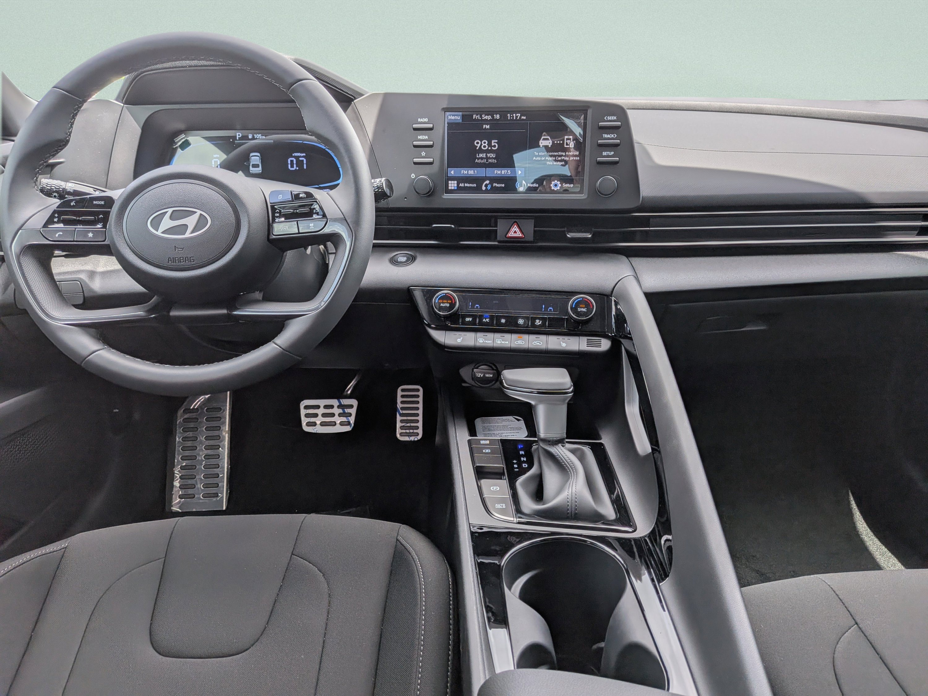 New 2026 Hyundai Elantra SEL Sport Premium FWD image 18