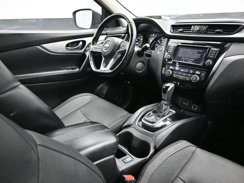 Used 2020 Nissan Rogue Sport SL AWD/4WD image 18