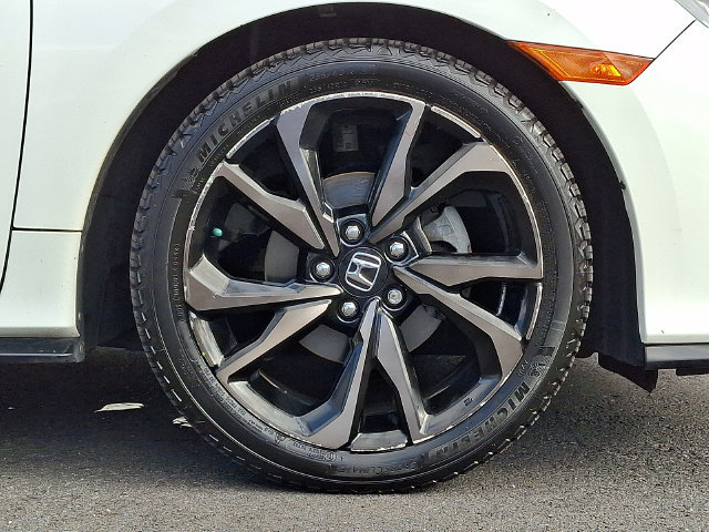 Used 2017 Honda Civic Sport image 8