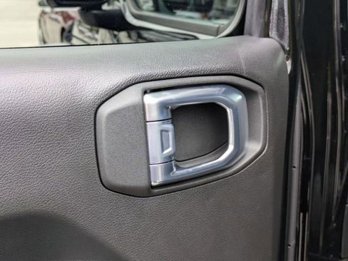 New 2025 Jeep Wrangler Sport S image 23