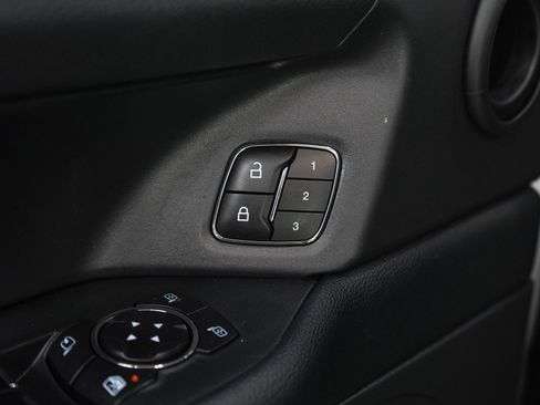 Used 2024 Ford Expedition Max XLT AWD/4WD image 25