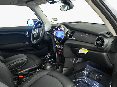 Certified 2024 MINI Cooper 2-Door Hardtop w/ Storage Package FWD image 16