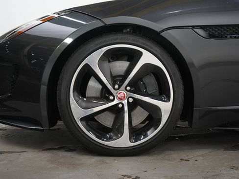 Used 2017 Jaguar F-TYPE R AWD/4WD image 26