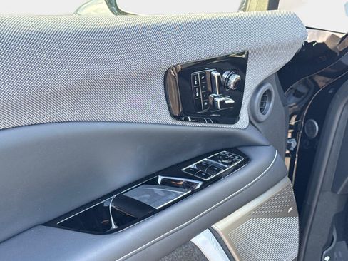 New 2026 Cadillac Optiq Sport 1 w/ LPO, Floor Liner Package image 16