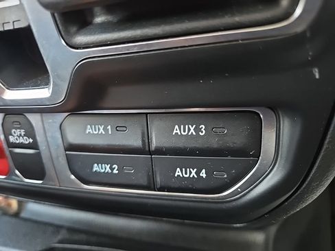 Used 2026 Jeep Gladiator Mojave AWD/4WD image 67