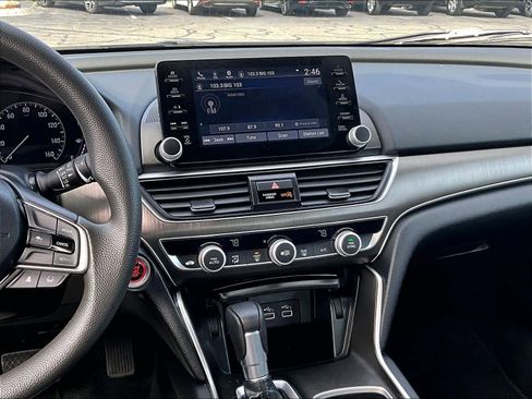 Used 2021 Honda Accord LX image 17