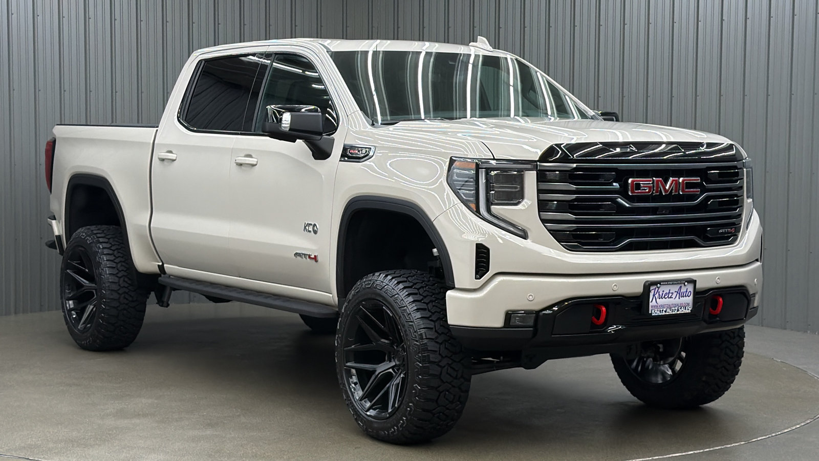 Used 2026 GMC Sierra 1500 AT4 w/ AT4 Premium Package AWD/4WD image 7