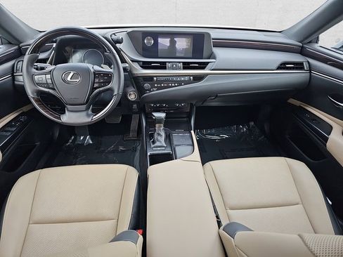Certified 2020 Lexus ES 350 w/ Premium Package image 9