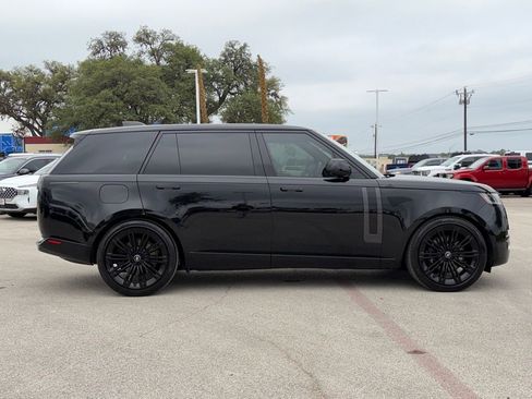 Used 2025 Land Rover Range Rover Long Wheelbase Autobiography AWD/4WD image 4
