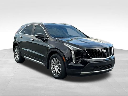 Used 2021 Cadillac XT4 Premium Luxury image 13