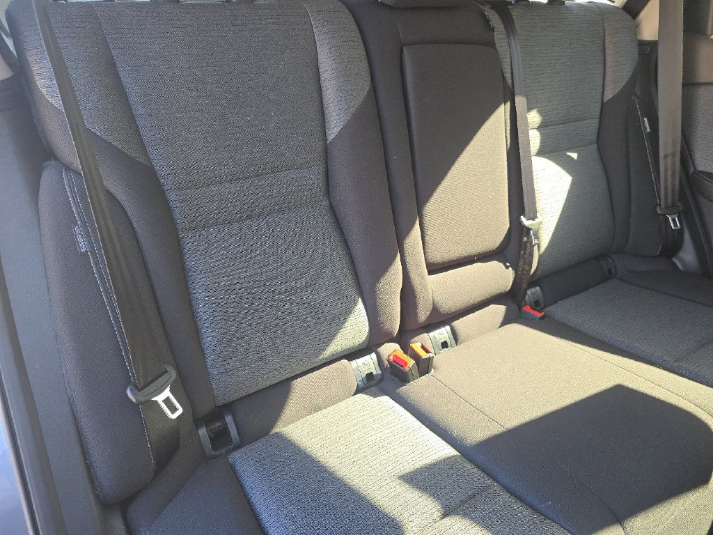 Used 2023 Nissan Rogue SV AWD/4WD image 19