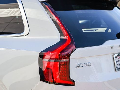 Certified 2026 Volvo XC90 B5 Plus w/ Protection Package image 8