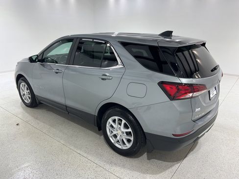 Used 2024 Chevrolet Equinox LT w/ LPO, Floor Liner Package image 3