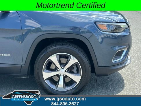 Used 2019 Jeep Cherokee Limited AWD/4WD image 44
