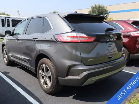 Used 2024 Ford Edge SEL w/ Convenience Package AWD/4WD image 6