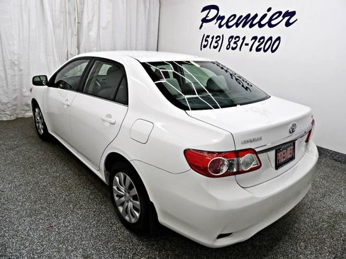 Used 2013 Toyota Corolla LE FWD image 4