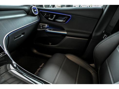 New 2026 Mercedes-Benz GLC 300 4MATIC image 18