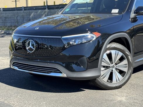 New 2025 Mercedes-Benz EQB 300 4MATIC image 3