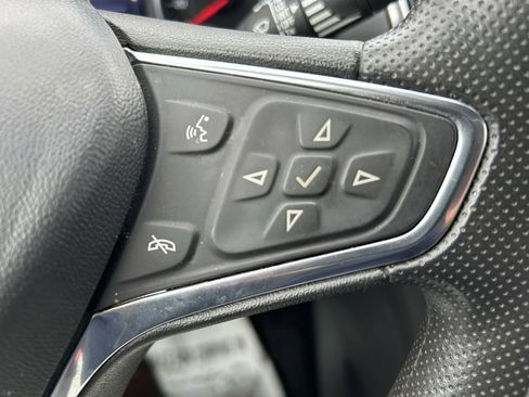 Used 2019 Chevrolet Equinox LT image 21