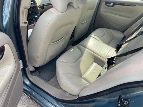 Used 2005 Volvo S60 2.5T FWD image 30
