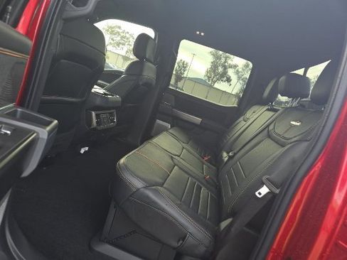Used 2024 Ford F250 Platinum image 13