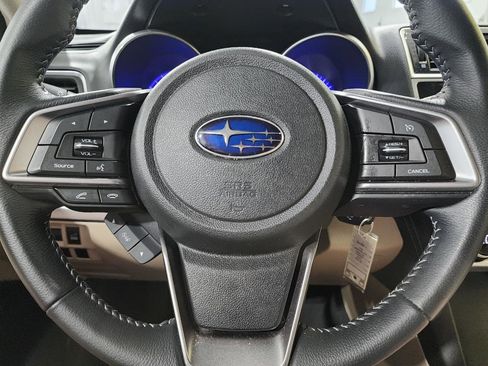 Used 2018 Subaru Outback 2.5i Premium AWD/4WD image 18