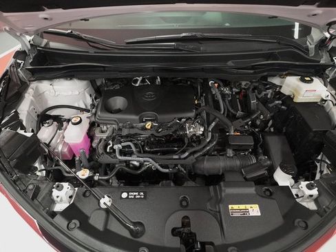 Used 2023 Toyota Sienna XLE w/ XLE Plus Package image 8