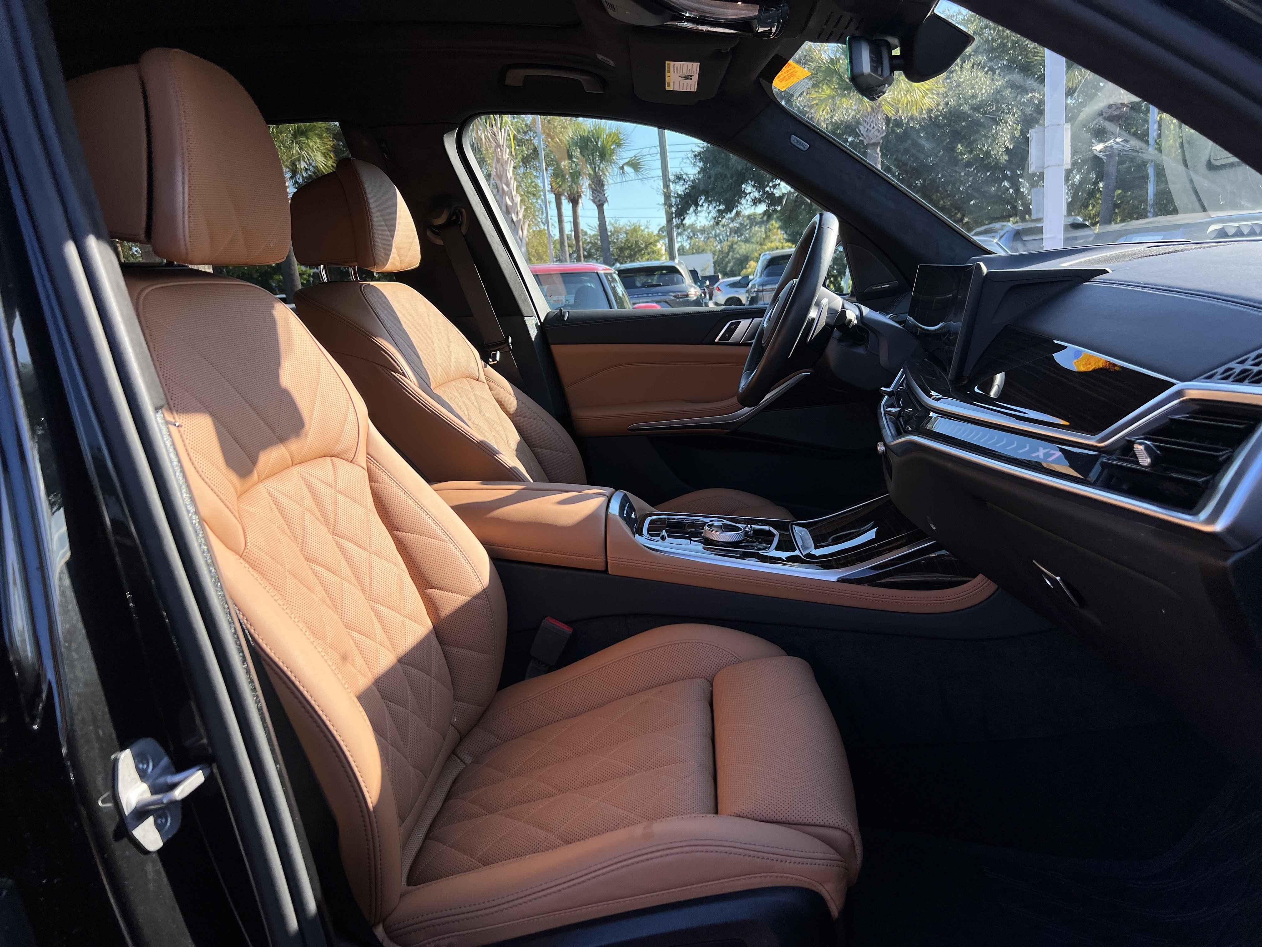 Certified 2026 BMW X7 xDrive40i w/ Executive Package AWD/4WD image 34