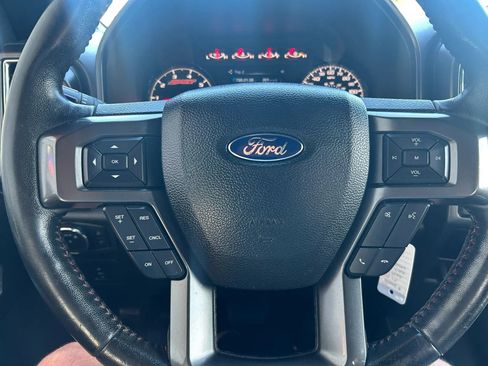Used 2017 Ford F150 XLT w/ Equipment Group 302A Luxury AWD/4WD image 6