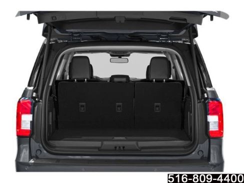 Used 2023 Ford Expedition Max XLT AWD/4WD image 12